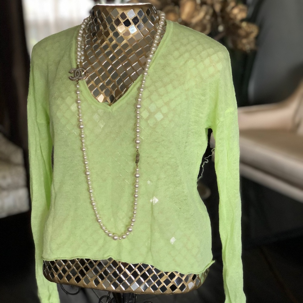 Feel the piece neon sweater